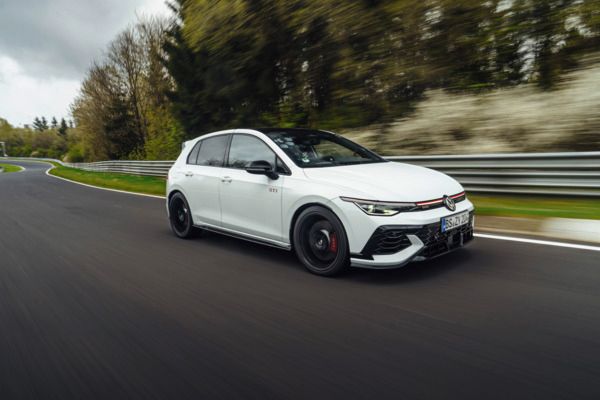 Neuer Golf GTI EDITION 50 ist schnellstes Volkswagen-Serienmodell auf der Nordschleife