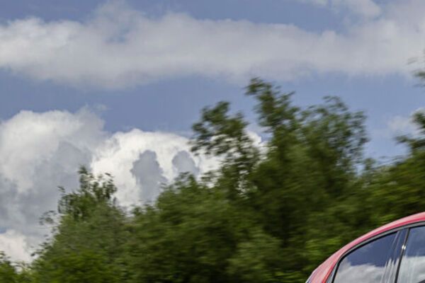 50 Jahre Fahrspaß, jetzt elektrisch: Volkswagen startet Vorverkauf des ID. Polo GTI