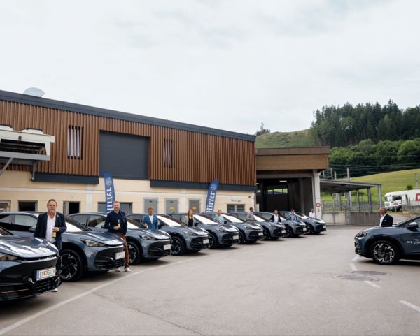 Vollelektrisch in die Zukunft: CUPRA Tavascan wird exklusives Dienstfahrzeug der Privatbrauerei Hirt