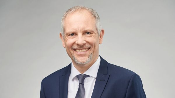 Stefan Mecha wird neuer Vorstandsvorsitzender der Marke Volkswagen Nutzfahrzeuge