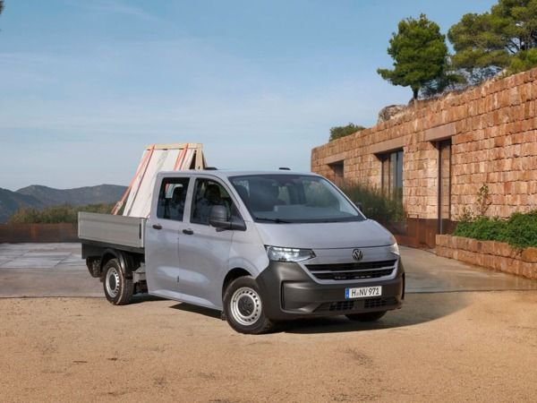 Neue Transporter Generation bietet maximale Variantenvielfalt inklusive Doppelkabine Pritsche