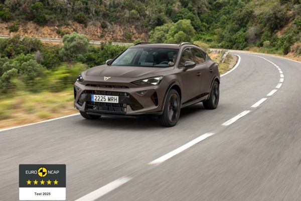 Bestwertung von fünf Sternen: CUPRA Modelle überzeugen beim Euro-NCAP-Sicherheitstest