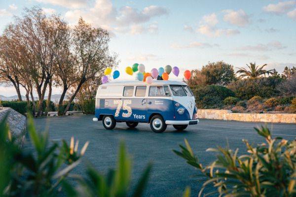 75 Jahre Bulli-Treffen: Volkswagen Nutzfahrzeuge Österreich feiert am Salzburgring das Jubiläum einer Ikone