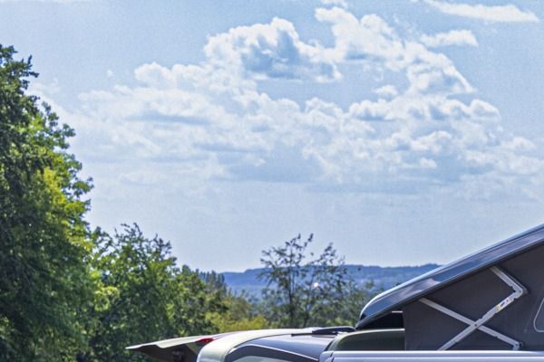 Volkswagen Nutzfahrzeuge zeigt seine Welt moderner Campinglösungen auf dem Caravan Salon 2026