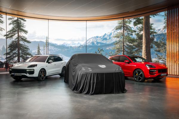 Erst digital, dann in Dubai: Premieren-Doppel für den Cayenne Electric