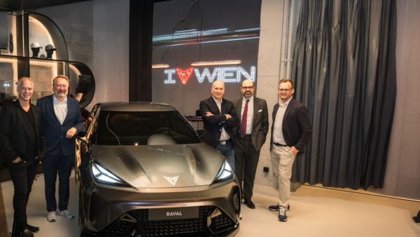 Von Barcelona nach Wien: CUPRA City Garage öffnet ihre Türen im Zentrum der Hauptstadt