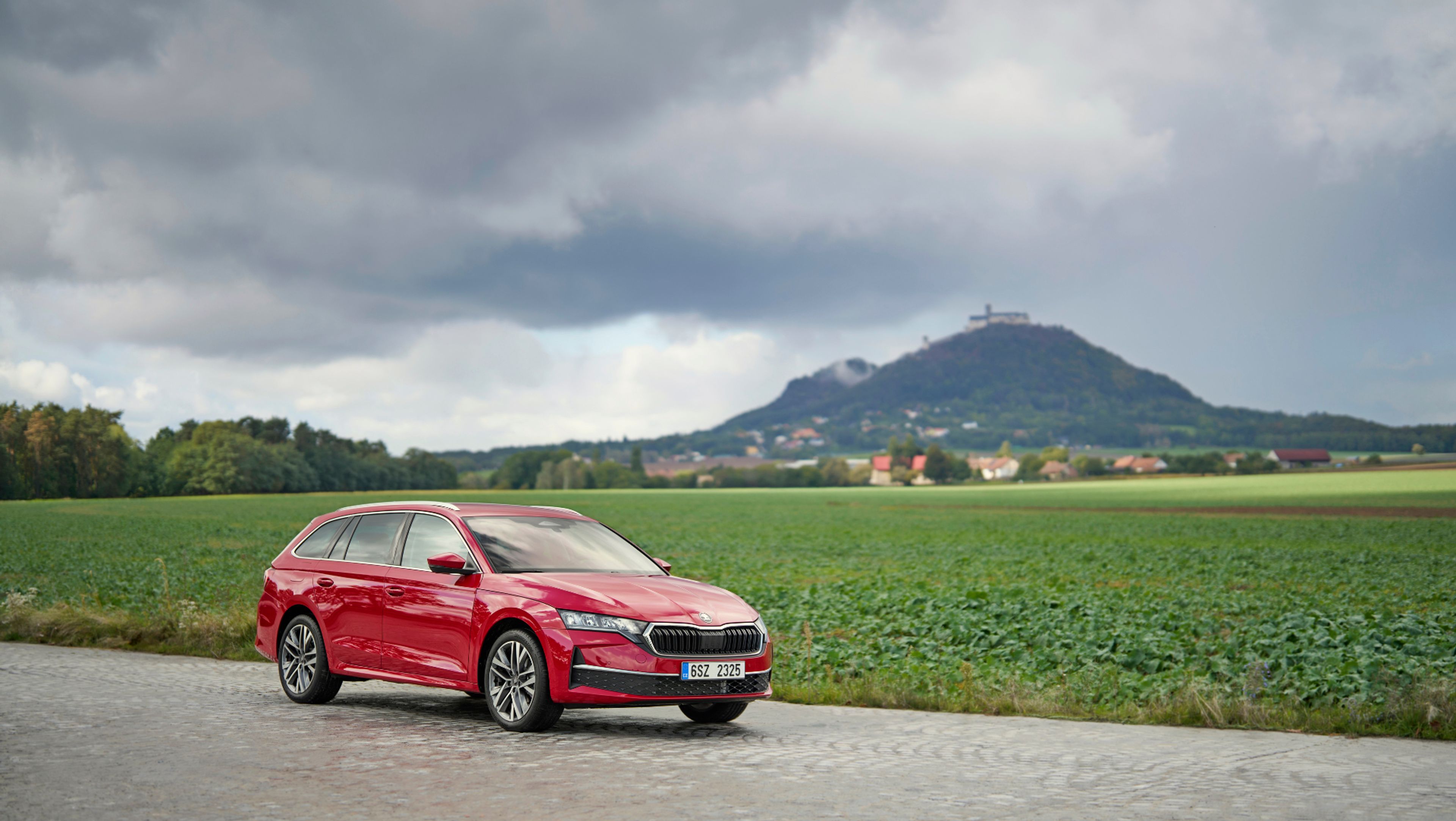 Octavia erhält als erstes Škoda Modell einen Vollhybrid-Antriebsstrang