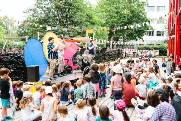 Volkswagen Group stärkt Kultur für Alle „BPhil in Town“ bringt Musik in den Salzburger Alltag